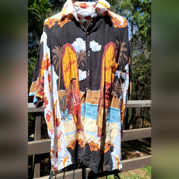 Kahala Other - Kahala vintage Hawaiian shirt szL